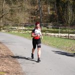 VIDEO: Závody na Harrachovce přilákaly více než dvě stovky běžců