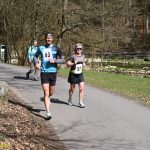 VIDEO: Závody na Harrachovce přilákaly více než dvě stovky běžců