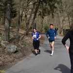 VIDEO: Závody na Harrachovce přilákaly více než dvě stovky běžců