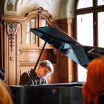 Nová venkovní učebna v DDM České Budějovice nabízí prostor pro výuku i odpočinek