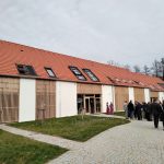 Trocnov má nové zázemí pro návštěvníky. Centrum láká na originální kostýmy z filmu Žižka