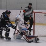 Hokej: Bitvu studentů s Brnem rozhodly až nájezdy. Black Dogs spasil Jan Janoch