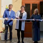 Husinec otevřel nový dům s pečovatelskou službou. Seniorům nabídne bezbariérové bydlení