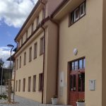 Husinec otevřel nový dům s pečovatelskou službou. Seniorům nabídne bezbariérové bydlení