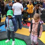 V říši obrů. Nové hřiště v Plané nad Lužnicí otestovaly desítky dětí hned první den