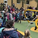 V říši obrů. Nové hřiště v Plané nad Lužnicí otestovaly desítky dětí hned první den