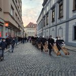 Masky, řinčení řetězů i Poslední večeře. Hrkání znovu oživilo Budějovice