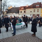 Masky, řinčení řetězů i Poslední večeře. Hrkání znovu oživilo Budějovice