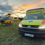 Vrtulník letěl pro dva lidi s infarktem. Nepodceňujte bolest na hrudi, vzkazují záchranáři