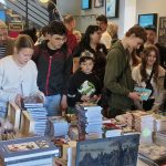 Mladší generace sahá po komiksech a mangách. Festival zaplnil budějovickou Kotvu