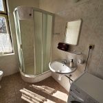 Všední den úzkokolejky. Testovali jsme jízdní řád i noc na nádraží