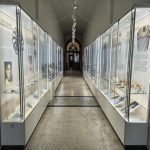 Doplňky krásy a elegance. Jihočeské muzeum vystavuje šperky našich předků