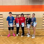 Vimperk zažil napínavé finále mezigeneračních her. O postupu rozhodly body i „výměna manželek“