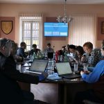 Složení škodní komise je po dvou měsících známé. Týn řeší, kdo zaplatí milionové škody po prohraném sporu