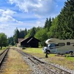 Nová éra úzkokolejky je tu. Od Velkého pátku vyráží do Nové Bystřice i Obrataně