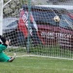 Pestrý víkend: fotbalisté Březnice skončili poprvé v sezoně na lopatkách, klopýtl i lídr 9. ligy