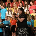 Milevské dětské sbory zazářily. Jarní koncert rozezpíval kulturní dům