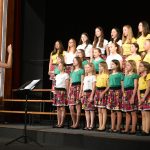 Milevské dětské sbory zazářily. Jarní koncert rozezpíval kulturní dům