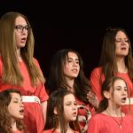 Milevské dětské sbory zazářily. Jarní koncert rozezpíval kulturní dům