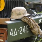 Ve Štěkni a Čejeticích zastavil historický vojenský konvoj