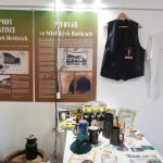 Střelské Hoštice připomínají historii voroplavby. Muzeum zahájilo jubilejní sezonu, v kempu se stavěl vor