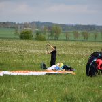 VIDEO: Na bývalém letišti Všechov u Tábora začaly tréninky paraglidingu