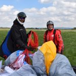 VIDEO: Na bývalém letišti Všechov u Tábora začaly tréninky paraglidingu