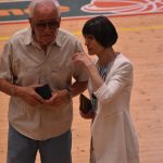 VIDEO: Sportovní hala nese jméno Miroslava Vondřičky. Na palubovce vzniklo obří srdce a zazněla jeho oblíbená píseň