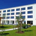 Mladí výtvarníci pomáhají seniorům. G- centrum Tábor chystá útulnější prostředí pro klienty