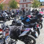 Rekordní účast na setkání motorkářů. Do Milevska jich přijelo přes tisíc