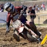 VIDEO: Druhý závod motokrosového MČR pořádal MS Kluky v Jiníně. Přijela i nová česká hvězda Julius Mikula
