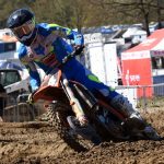 VIDEO: Druhý závod motokrosového MČR pořádal MS Kluky v Jiníně. Přijela i nová česká hvězda Julius Mikula