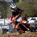 VIDEO: Druhý závod motokrosového MČR pořádal MS Kluky v Jiníně. Přijela i nová česká hvězda Julius Mikula