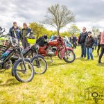 Veterány soutěžily na louce u Moravče ve zručnosti i pomalosti. Sjelo se 75 strojů