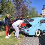 VIDEO: Veteráni prvomájových Petrovic se vrátili ke své tradici. Vyrazili na 1. máje