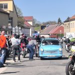 VIDEO: Veteráni prvomájových Petrovic se vrátili ke své tradici. Vyrazili na 1. máje