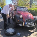 VIDEO: Veteráni prvomájových Petrovic se vrátili ke své tradici. Vyrazili na 1. máje