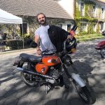 VIDEO: Veteráni prvomájových Petrovic se vrátili ke své tradici. Vyrazili na 1. máje