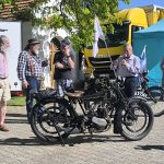 VIDEO: Veteráni prvomájových Petrovic se vrátili ke své tradici. Vyrazili na 1. máje