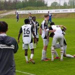 Fotbal: Béčko Dynama doma na jaře neví, co je to nudný zápas. Cábelíkům nadělilo půltucet