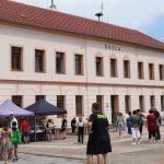 Škola není jen budova, znělo při oslavách v Chlumu u Třeboně. Nejhezčím dárkem přispěli nejmenší