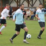Fotbal: Fanoušci řeší sestupy i Novotného gól Ševětínu. Neplachov v derby srovnal krok