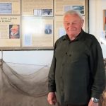 Na hrázi rybníku Rožmberk se otevřelo rybářské muzeum. Návštěvníky provází praktik a velký srdcař