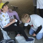 Zlomeniny i bezvědomí. Mladí zdravotníci změřili síly při soutěži ve Strakonicích