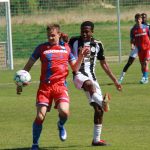 Fotbal: Třetiligový šlágr s Plzní bavil. Béčku Dynama přinesl po zásluze bod