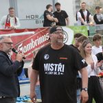 Fotbal: Vybojováno, oslaveno. Mistr ze Čtyř Dvorů dal deset gólů a pak juchal s pohárem