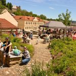 Kávová sobota ve Vimperku přilákala davy. Coffee Fest našel nový domov na terasách