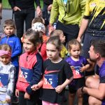 VIDEO: Chýnovská desítka přilákala děti z celého regionu. V hlavním závodu se radovala triatlonistka Martina Hubáčková