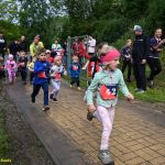 VIDEO: Chýnovská desítka přilákala děti z celého regionu. V hlavním závodu se radovala triatlonistka Martina Hubáčková