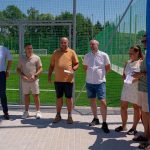 Ve Chvalšinách slavnostně otevřeli nové hřiště. Pokřtila ho exhibice plná gólů
